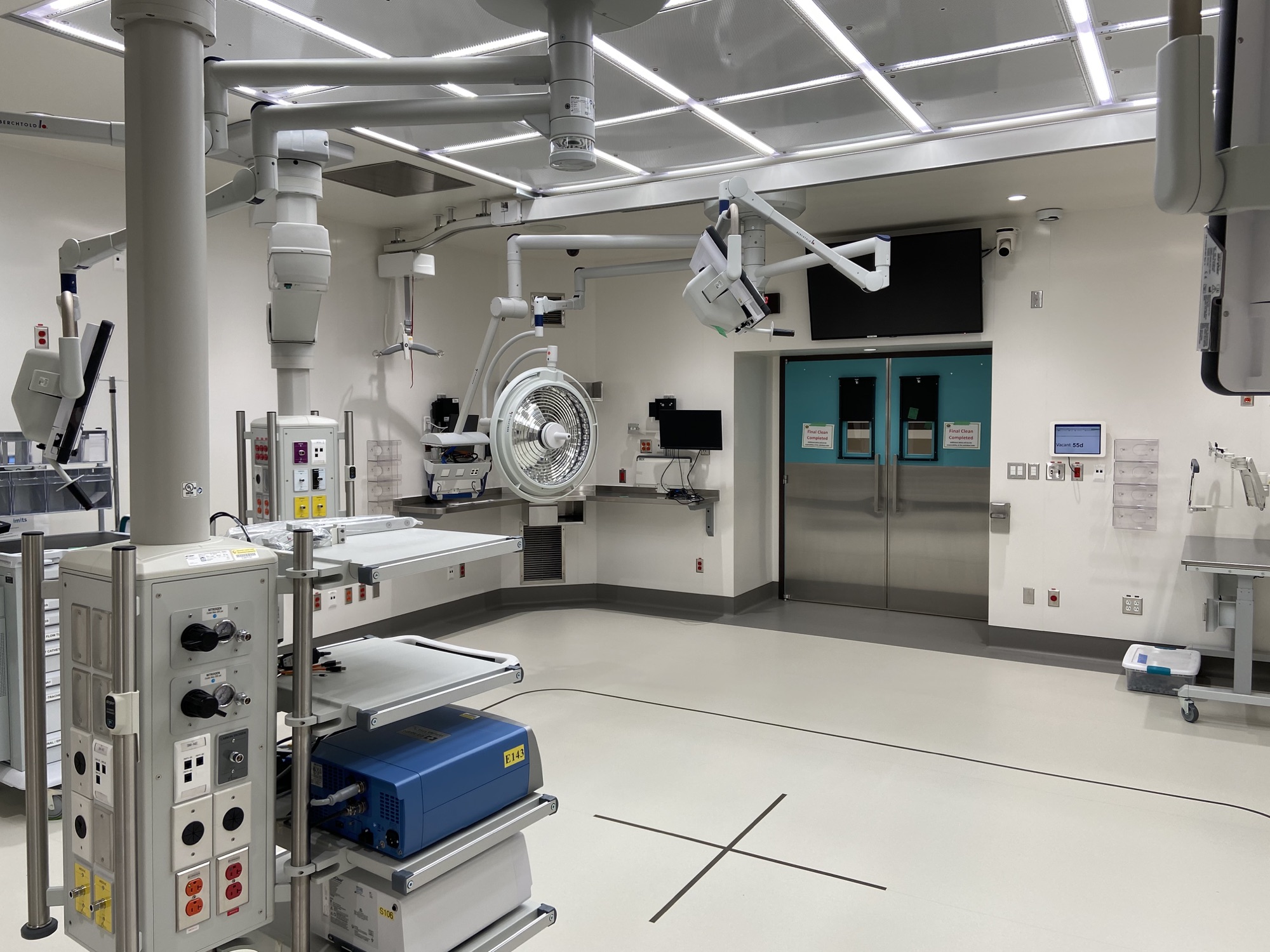 Operating room at Vancouver General Hospital with integrated ceiling equipment and lighting